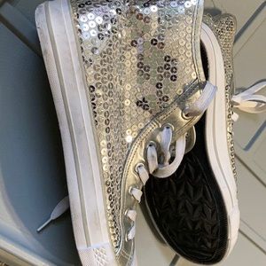 BALERA  High Top Size 8 Sneakers ~ Silver Sequin